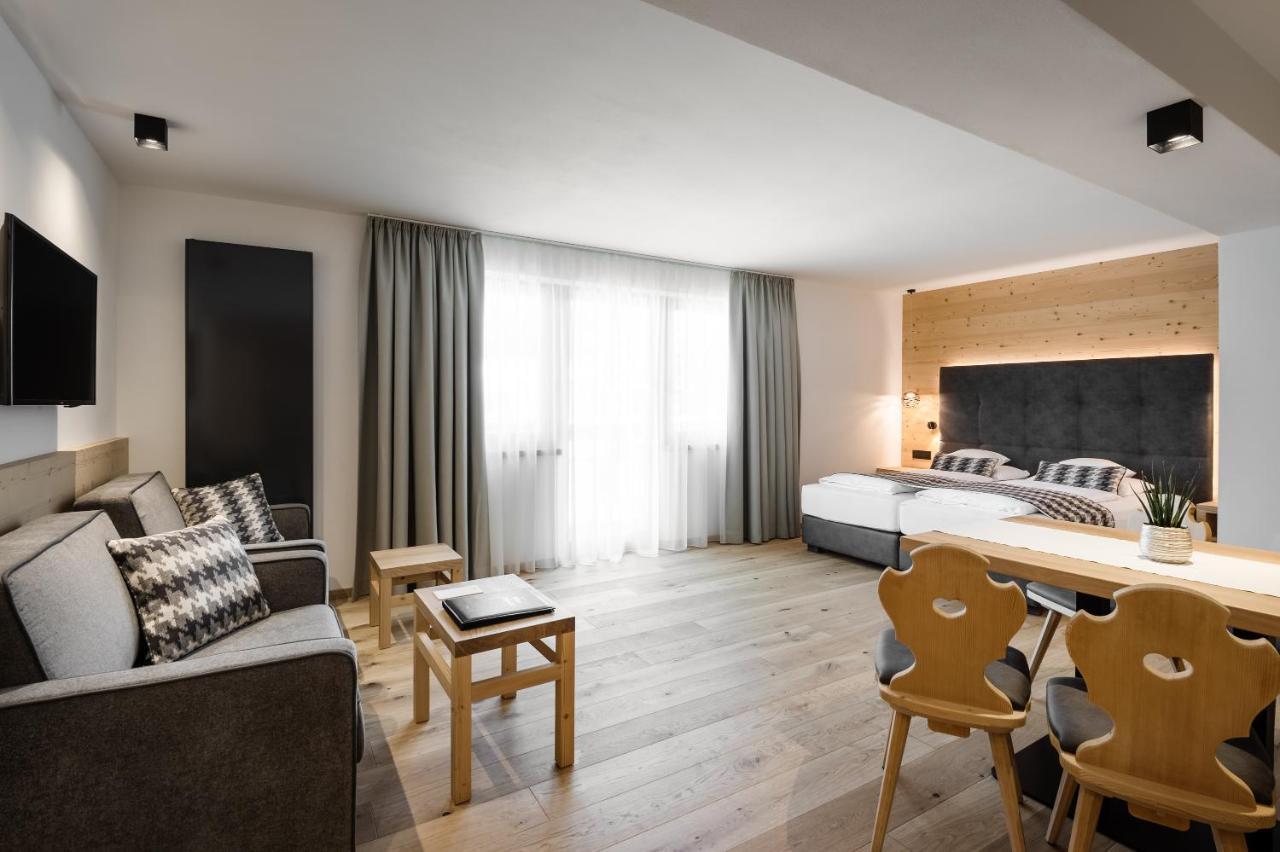Hotel Arkadia - "Adults Only" Corvara In Badia Εξωτερικό φωτογραφία