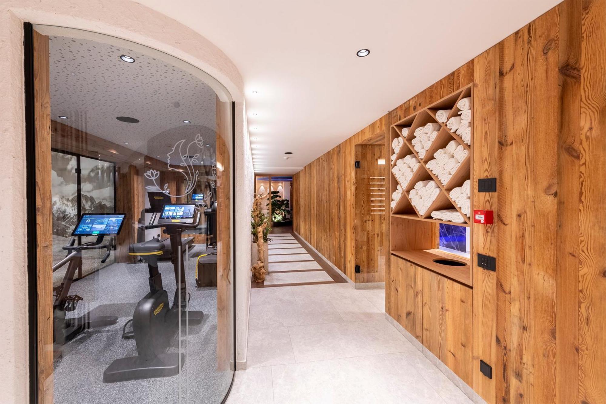 Hotel Arkadia - "Adults Only" Corvara In Badia Εξωτερικό φωτογραφία